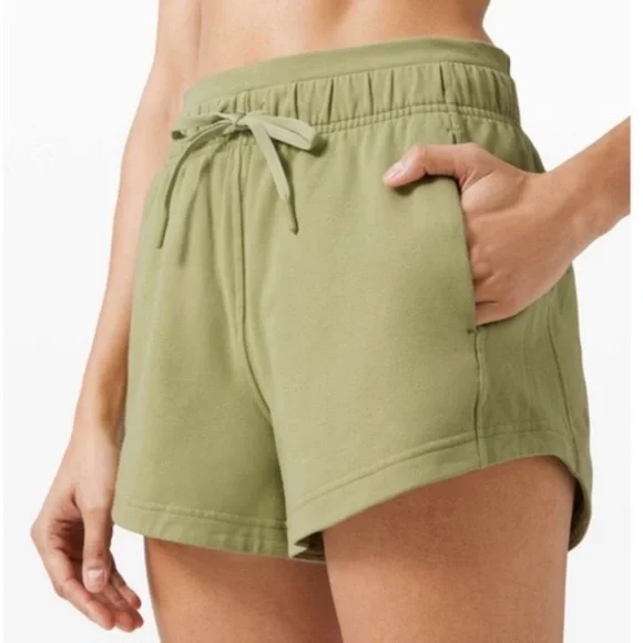 Lululemon Athletica Green Athletic Shorts with Elastic Waistband - Picture 1 of 7